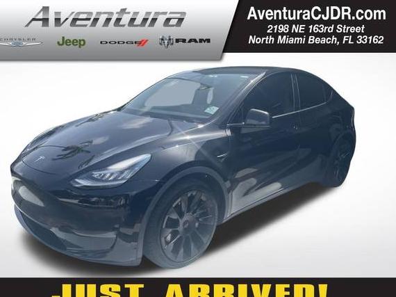 TESLA MODEL Y 2021 5YJYGDEE1MF084685 image